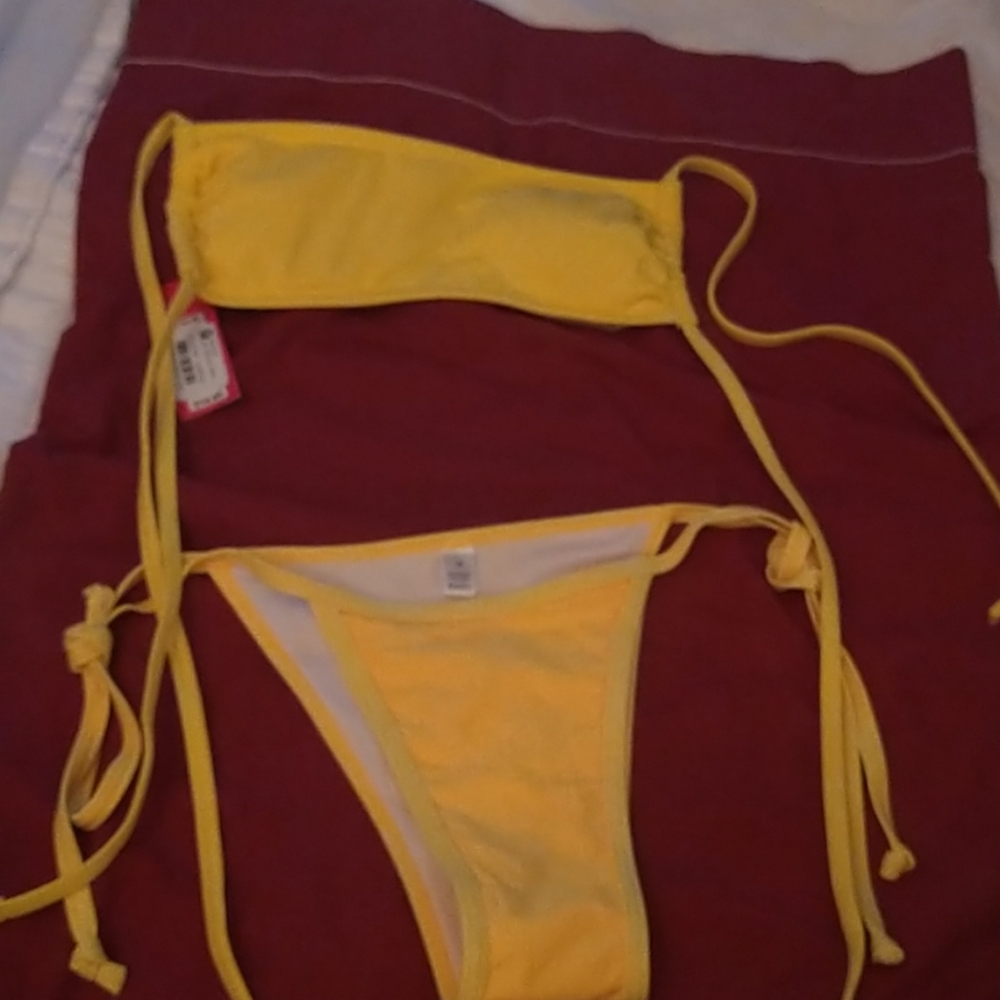 Swimming suit